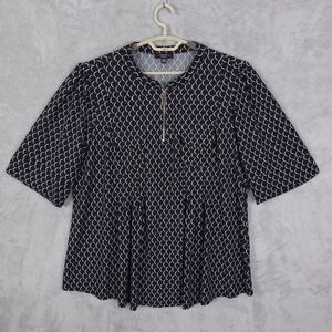 Cocomo Woman Top Blouse Womens 2X Geomatric 3/4 Sleeve 1/4 Zip Pleated